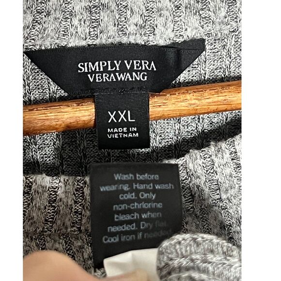 XXL Gray Knit Sweater, Simply Vera - Picture 5 of 8